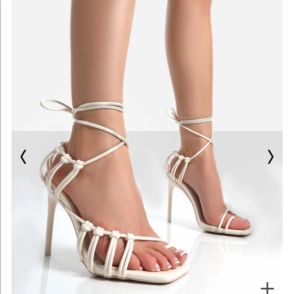 BRAND NEW PUBLIC DESIRE HEELS SIZE 9